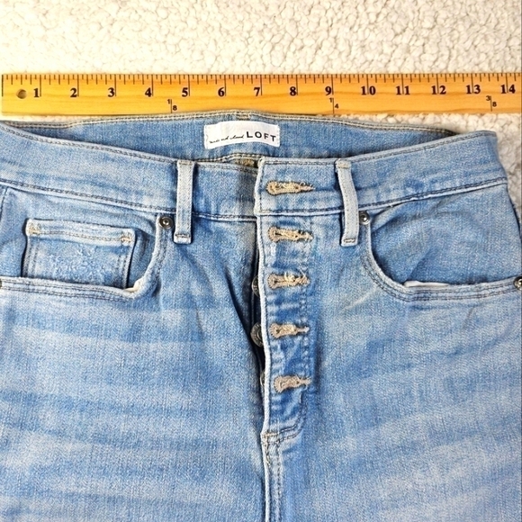 Loft Exposed Button Front High Rise Mini Flare Kick Crop Raw Hem Size 27/4 - Picture 4 of 12